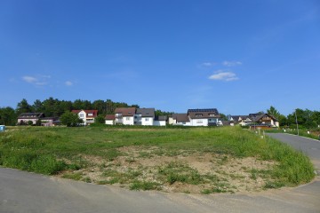 Genießen Sie die ländliche Idylle in Ohrenbach bei Auerbach, 91275 Auerbach in der Oberpfalz, Wohngrundstück
