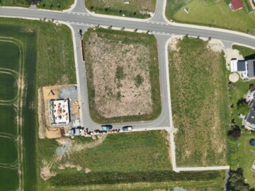 Naturverbundenes Leben – Ruhige, sonnige Baugrundstücke in Krögelstein, 96142 Hollfeld, Wohngrundstück